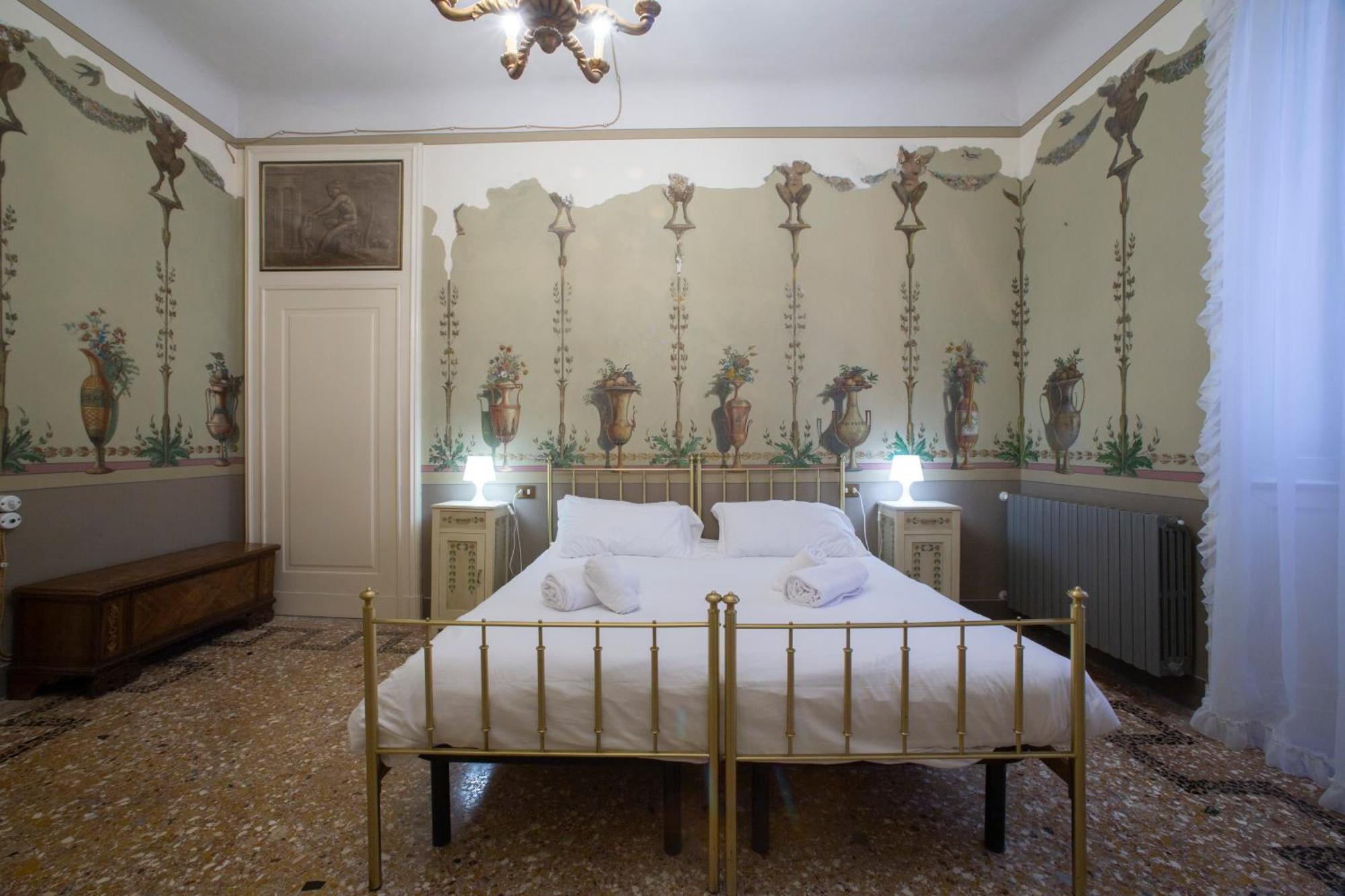 Dimora Storica Vicolo Del Volto Appartement Iseo Buitenkant foto