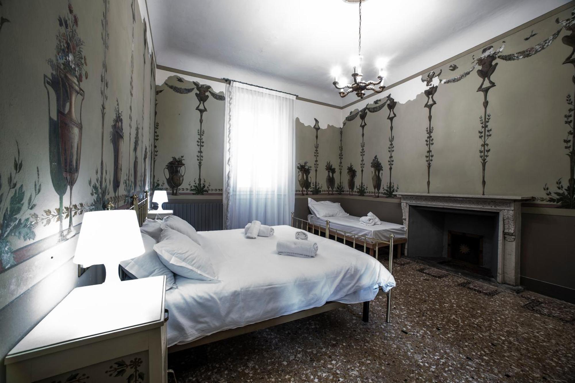 Dimora Storica Vicolo Del Volto Appartement Iseo Buitenkant foto